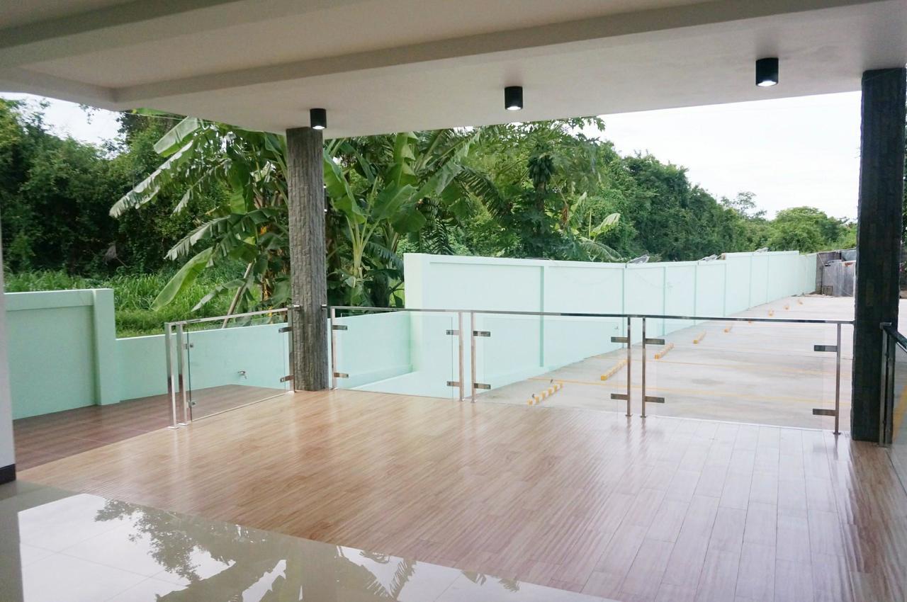 A.D. Living Hotel Hua Hin Exterior photo
