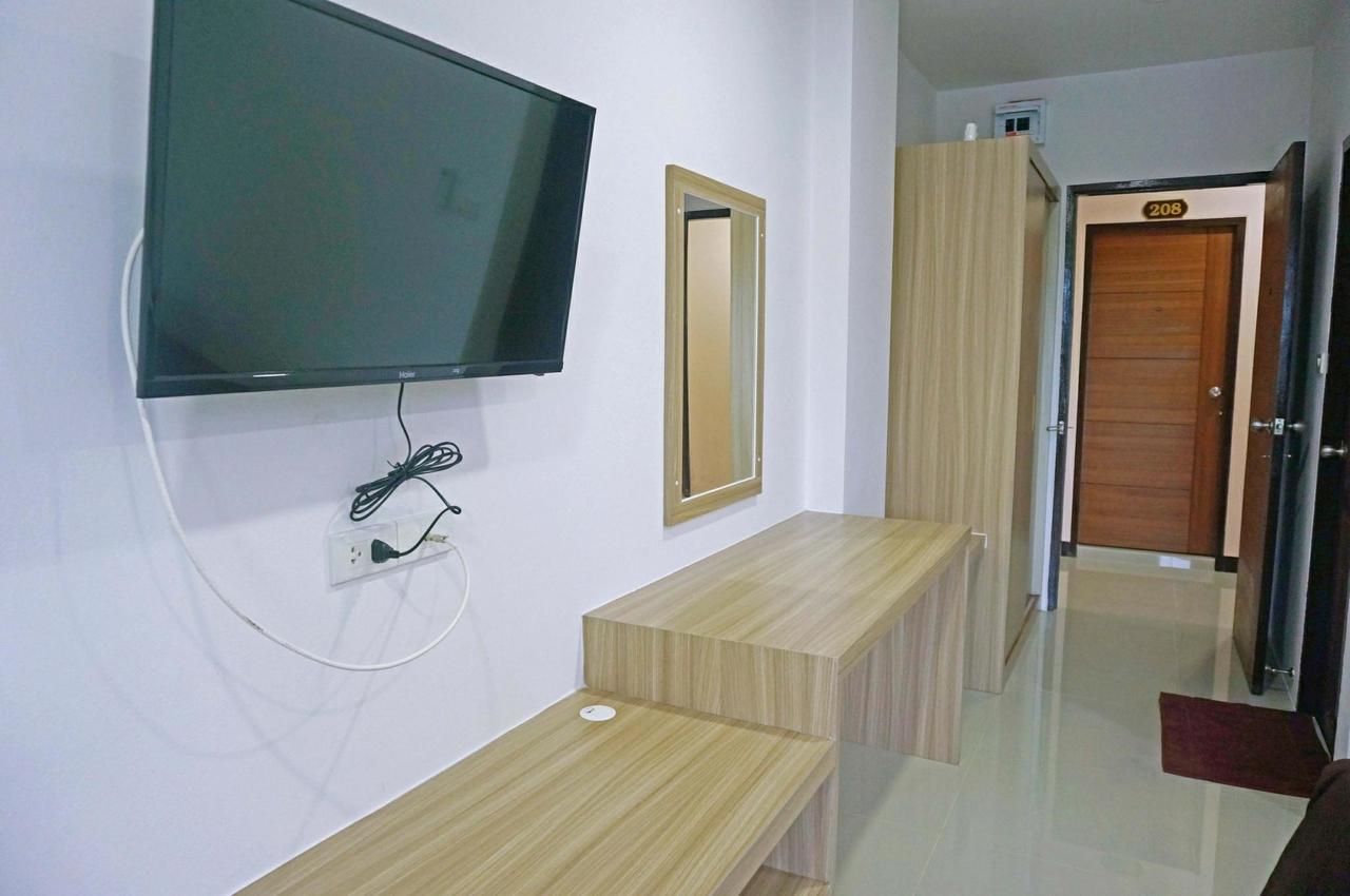 A.D. Living Hotel Hua Hin Exterior photo